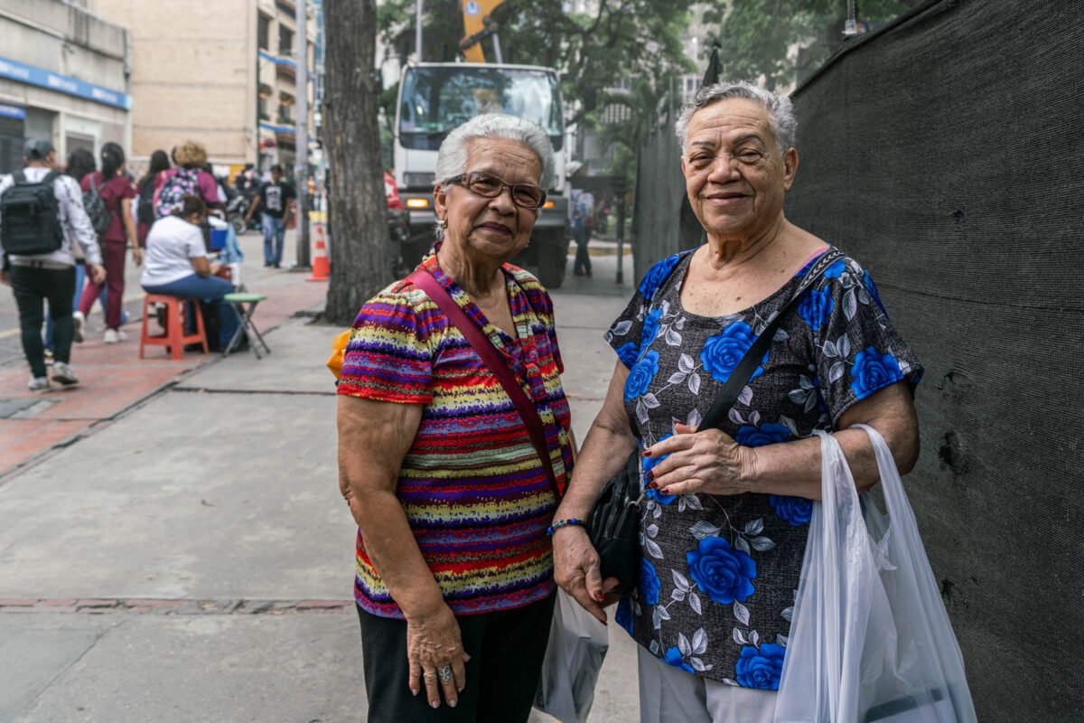 Los anhelos, alegrías y dificultades de los adultos mayores en Venezuela