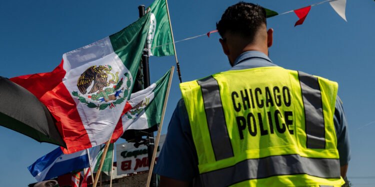 Chicago, convertida en “zona de guerra” por el terror migratorio de Trump