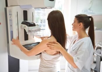 Crearon una prueba que podría predecir el riesgo de padecer cáncer de mama invasivo