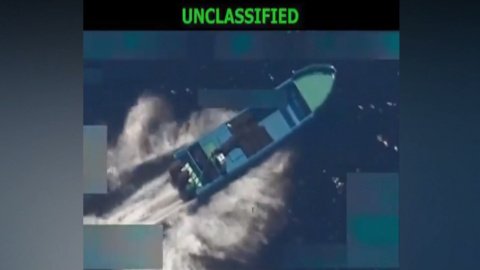 Estados Unidos hunde otra supuesta narcolancha en el Pacífico y mata a los cuatro tripulantes