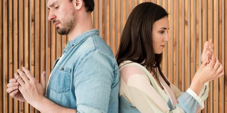 Un estudio determinó la eficacia de un chatbot para resolver conflictos de pareja