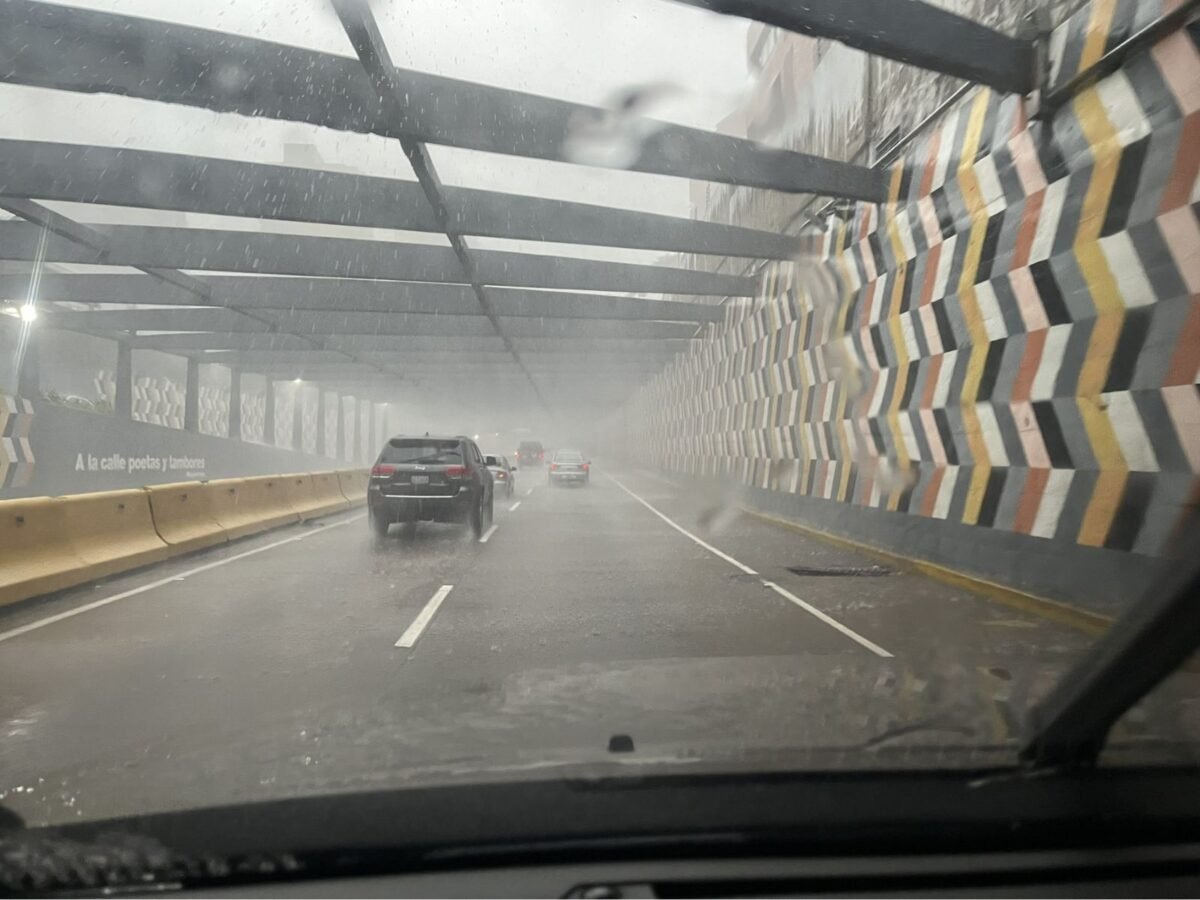 Lluvias en la Gran Caracas ocasionaron bloqueo de vías