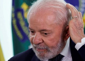 Lula pide por teléfono a Trump que elimine los aranceles perjudiciales para Brasil