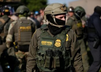 Trump se abre a invocar la Ley de Insurrección para enviar tropas a Portland