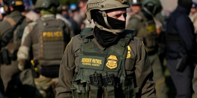 Trump se abre a invocar la Ley de Insurrección para enviar tropas a Portland