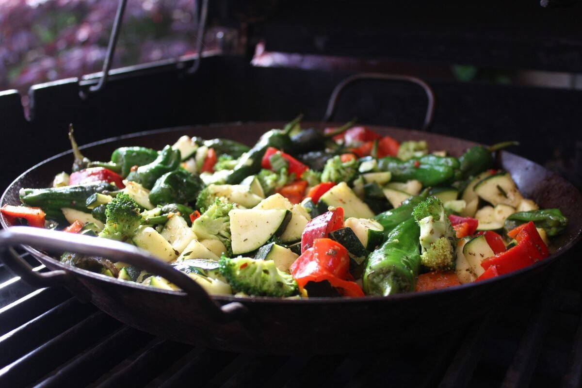 Qué alimentos pueden simular el efecto del Ozempic de forma natural