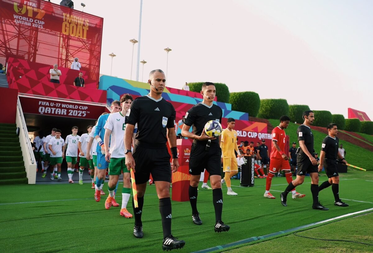 Árbitros venezolanos debutaron en el Mundial Sub-17 de Catar 2025