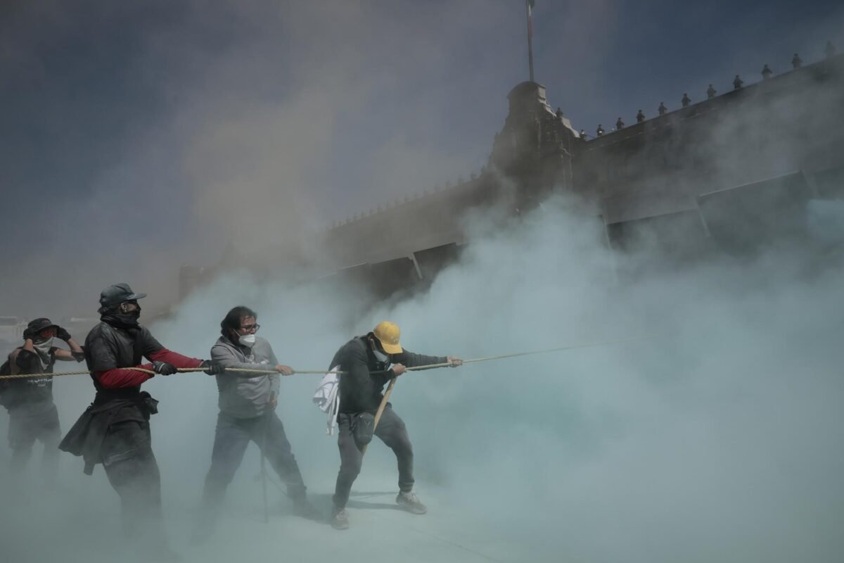 Protesta de la generación Z en México terminó en enfrentamientos con la policía
