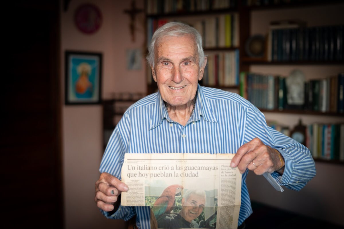 El legado de Vittorio Poggio: el italiano de cuna que se forjó en Venezuela como amante y protector de las guacamayas