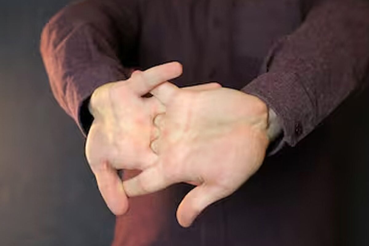 ¿Qué dice la ciencia sobre crujir los nudillos de las manos?