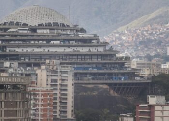 Familiares de ciudadanos colombianos detenidos en Venezuela protestaron en el puente internacional Simón Bolívar