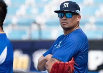 Eduardo Pérez no continuará como mánager de los Navegantes del Magallanes 