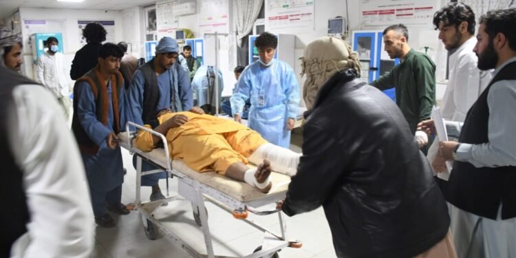 Terremoto en Afganistán: más de 20 muertos y 530 heridos