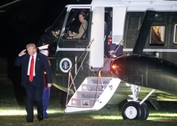 Trump dice «no creer» que EE UU vaya a la guerra con Venezuela