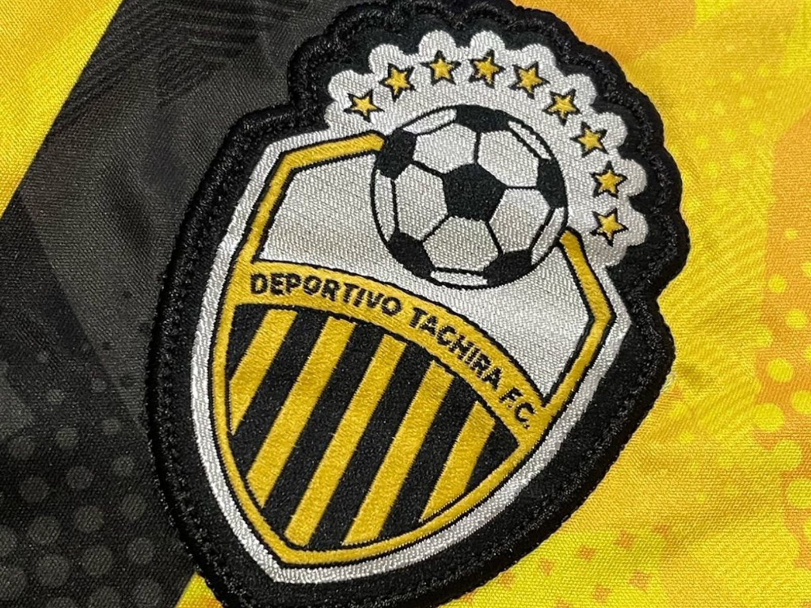 Presentaron en tribunales a fanáticos del Deportivo Táchira detenidos cuando viajaban a Caracas 