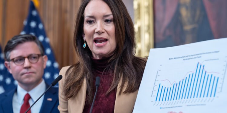 El cierre del Gobierno de EE UU cumple un mes con 42 millones de personas en riesgo de padecer hambre