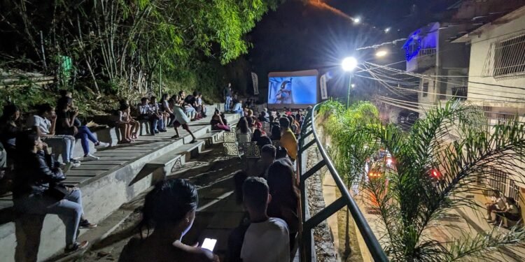 El festival Caribe Atómico regresa a Caracas con una edición cargada de cine, arte y comunidad
