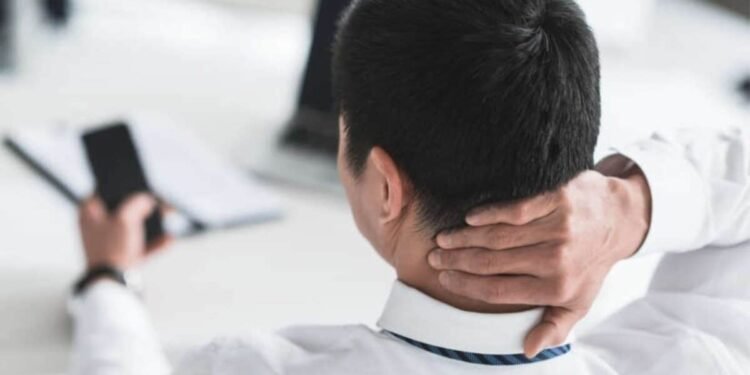 Dolor de cuello: ¿cuáles son sus causas y cómo se puede aliviar?