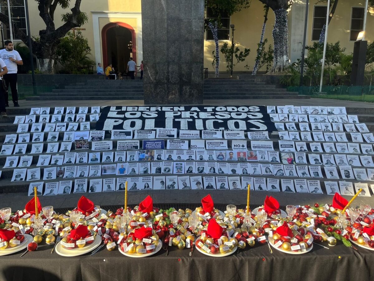 Mesa de los que Esperan: la iniciativa que exigió desde varios países una Navidad sin presos políticos
