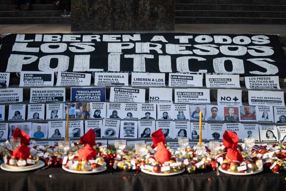 Mesa de los que Esperan: la iniciativa que exigió desde varios países una Navidad sin presos políticos