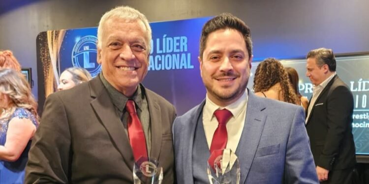 Gustavo Lainette recibe el Premio Líder Internacional 2025 y reafirma su liderazgo en la lucha por una Venezuela libre