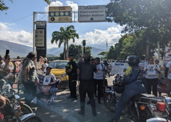 Familiares de colombianos detenidos en Venezuela volvieron a protestar en el puente internacional Simón Bolívar
