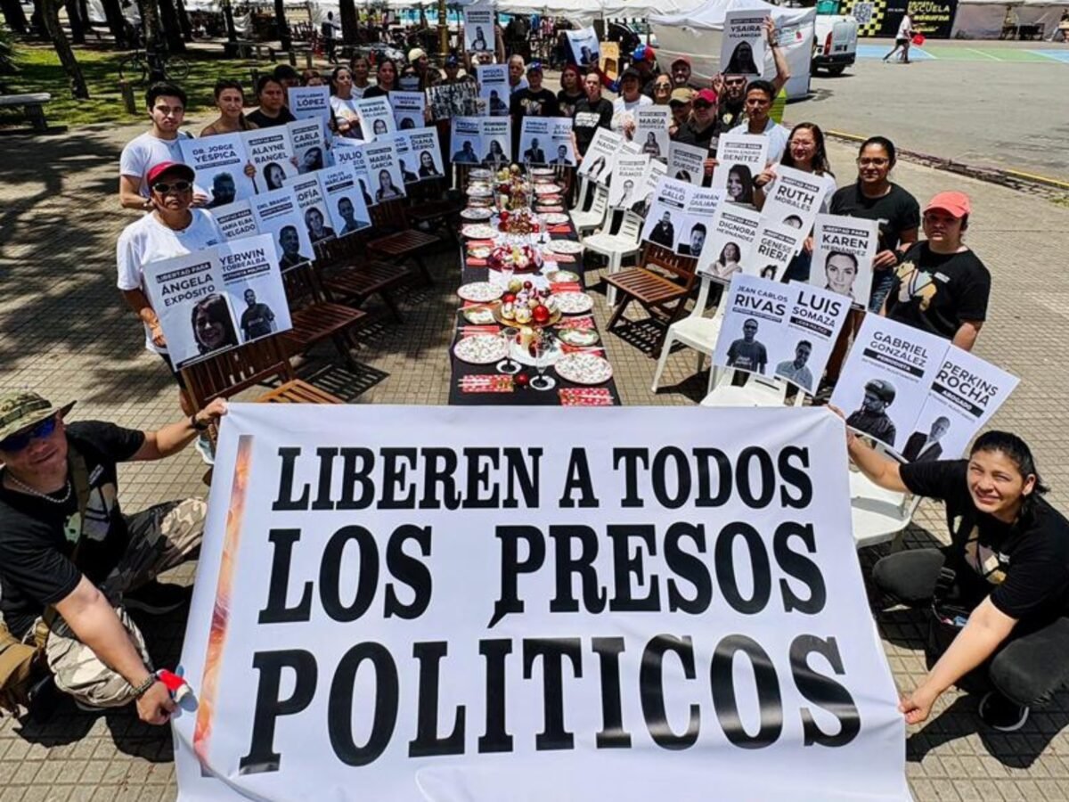 Mesa de los que Esperan: la iniciativa que exige una Navidad sin presos políticos
