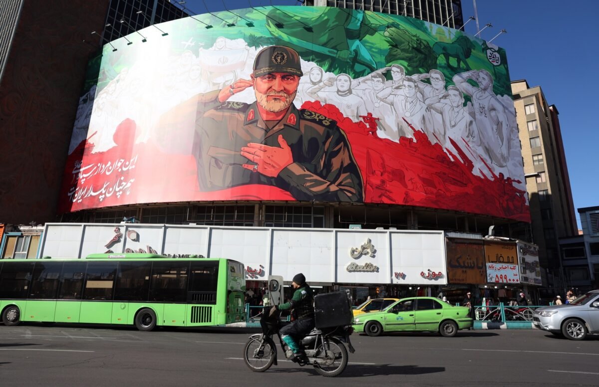 Protestas en Irán debido a crisis económica continuaron por cuarto día consecutivo