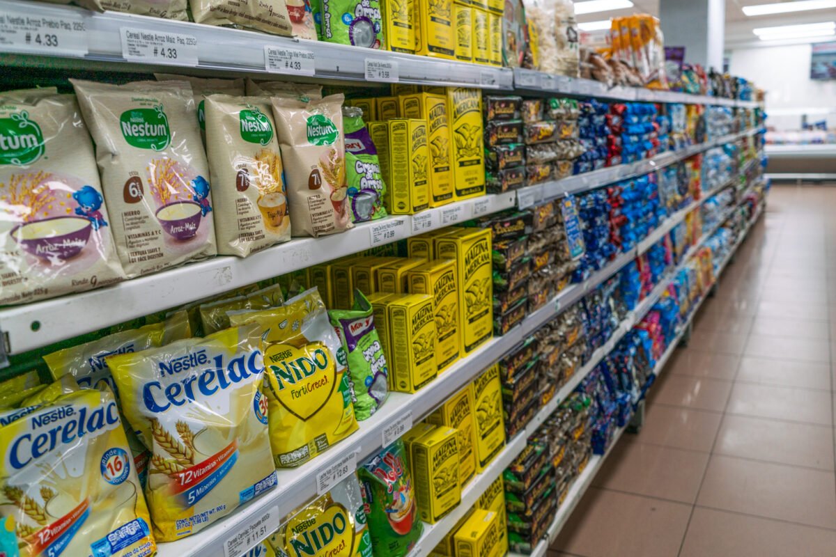 Priorizar para resistir: cómo los venezolanos ajustan sus gastos diarios 