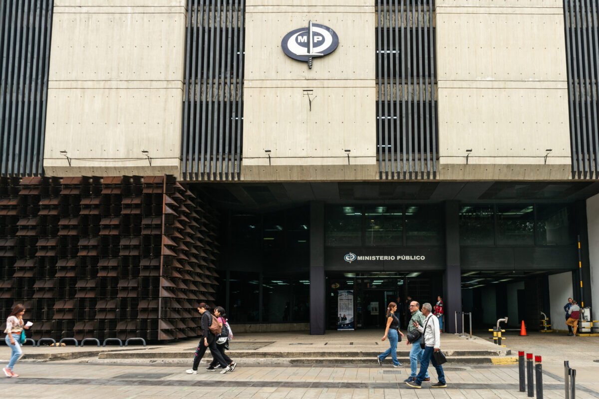 El MP solicitó orden de captura contra dos exfiscales en Lara por corrupción