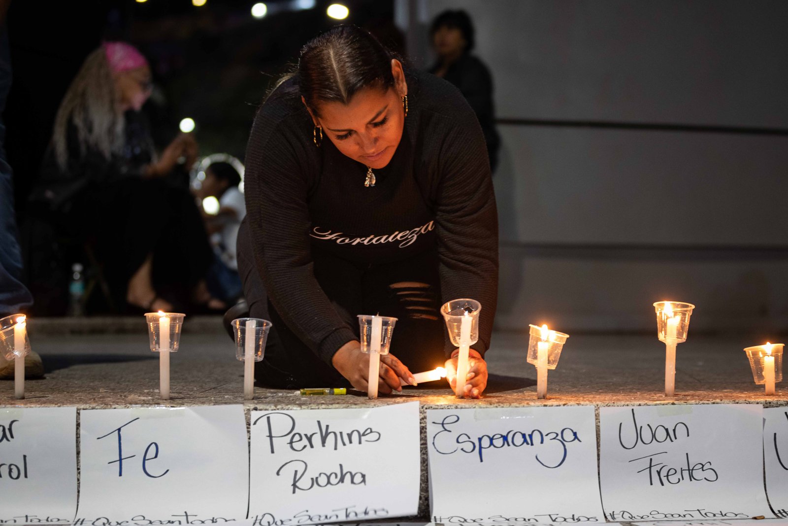 Familiares de presos políticos cumplen una semana en vigilia a la espera de más liberaciones