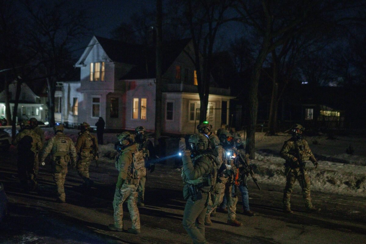 Un agente del ICE le disparó a un venezolano durante un operativo en Minneapolis