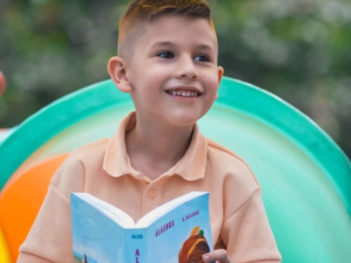 Mateo Pérez, el niño venezolano de 7 años que ganó medalla de plata en la Olimpiada Internacional de Geometría 2025