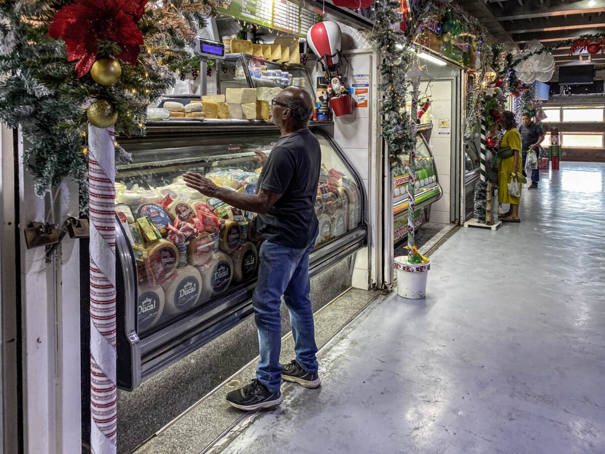 Mercados municipales en Caracas iniciaron 2026 con aumento de precios y pocos compradores