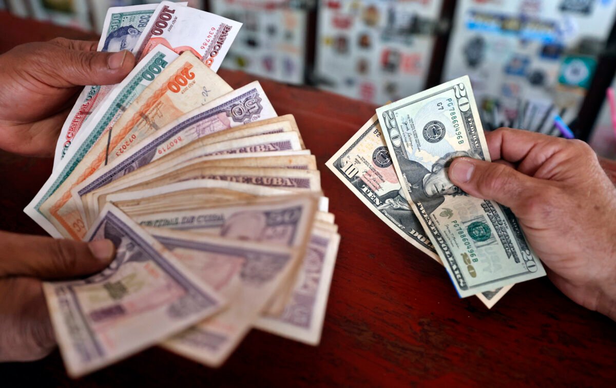 Sin petróleo, sin vuelos y con un peso en mínimos: Cuba cruje bajo la presión de EE.UU.