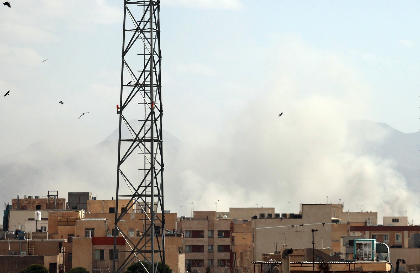 Estados Unidos e Israel atacaron Irán y desatan un conflicto militar