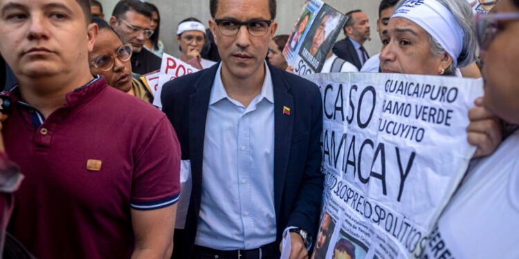 El clamor de Nicmer Evans y Martha Tineo por la libertad plena de los presos políticos