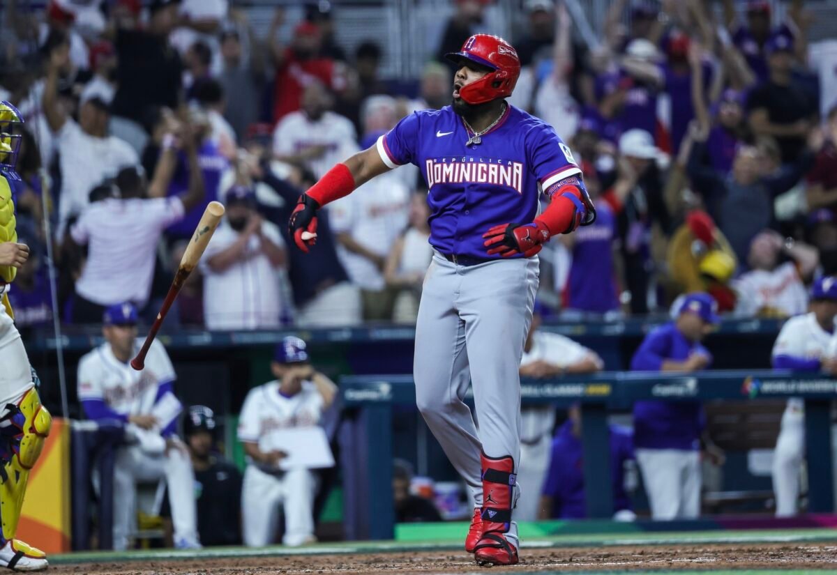 En imágenes: así se vive la previa del República Dominicana vs. Venezuela en Miami