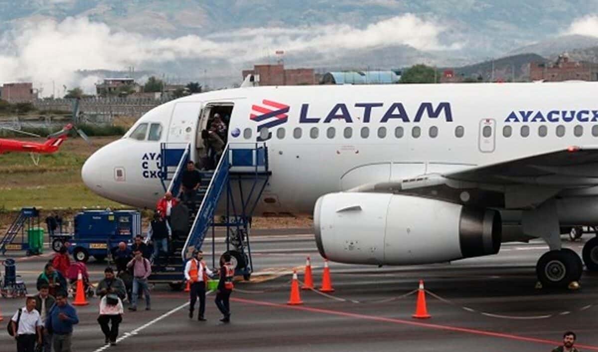LATAM Perú anunció la suspensión de vuelos hacia Venezuela