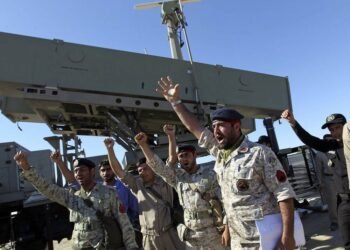 Reino Unido y Francia descartan ayudar a Trump en el bloqueo de Ormuz