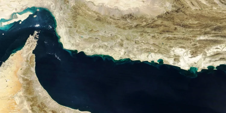 Levantamiento de sanciones, 300.000 millones para Teherán, reapertura de Ormuz… estas son las claves del acuerdo Irán-EEUU