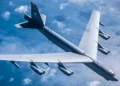 Mueren los ocho tripulantes de un bombardero B-52 tras estrellarse en California