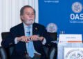 Diego Arria: Sigue la narcotiranía, pero apoyada por EE UU