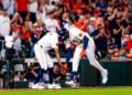 Yordan Álvarez y Otto López brillan como los Jugadores de la Semana en MLB